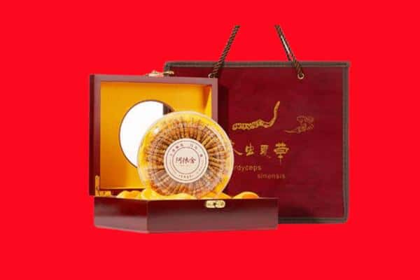 收购资讯:南平回收冬虫夏草是按克吗